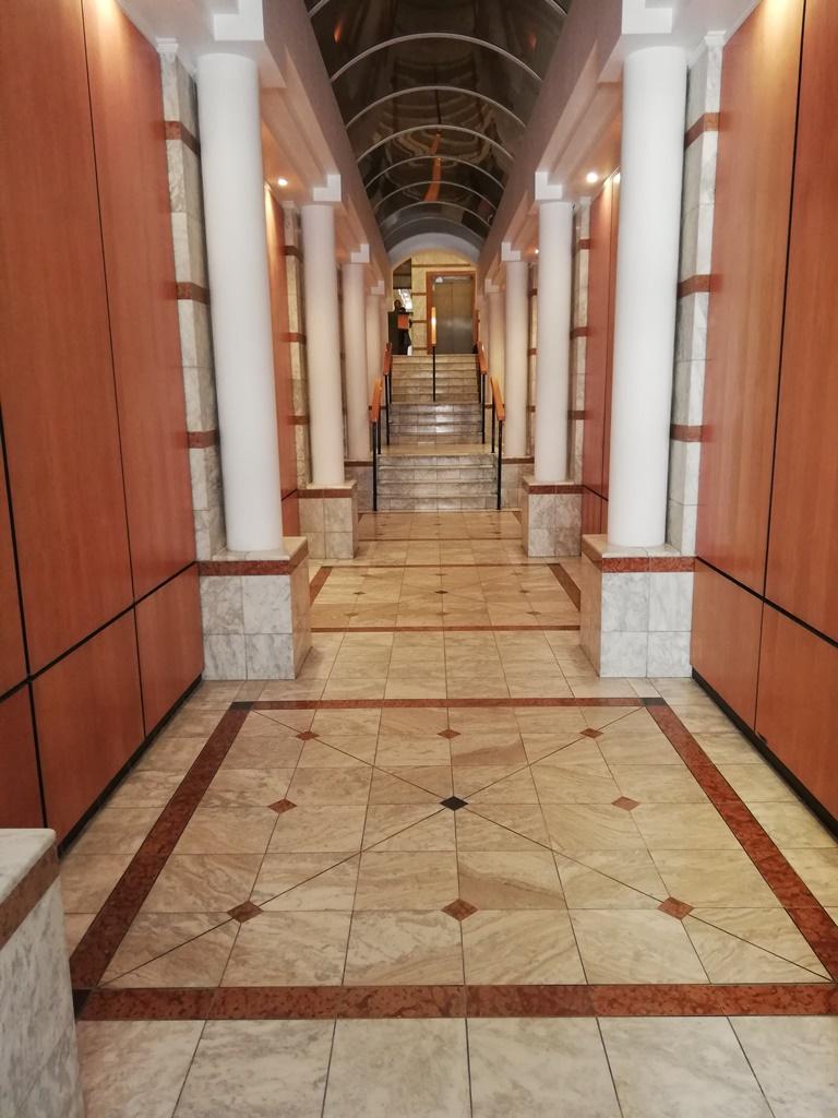 CAPE TOWN CBD - 18-53M² OFFICES AVAILABLE IMMEDIATELY TO ...